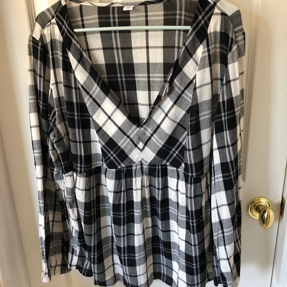 Black and White Plaid Blouse Medium EUC